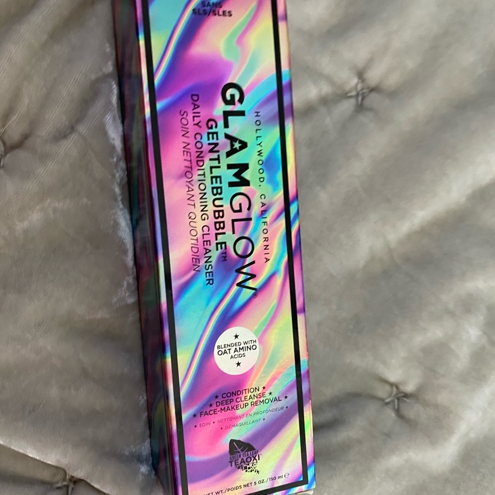 Makeup bundle - Picture 4 of 4